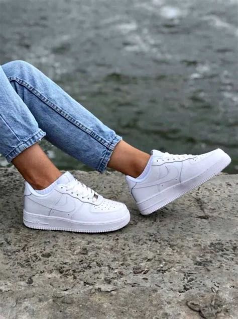 adidasi nike air force 1 dama|air force 1 reduceri.